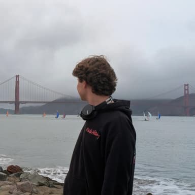 A picture of Dylan Ravel